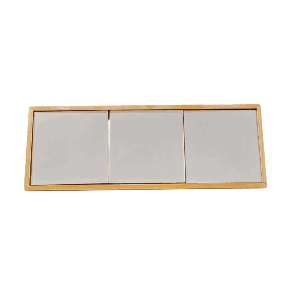 Moldura de madeira tripla para três azulejos, vista de frente