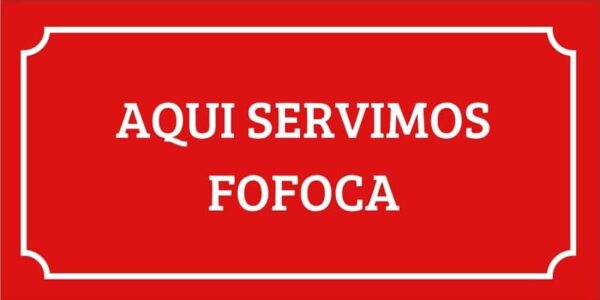 Arte do trio de Azulejos Plaquinhas Frases Inspiradoras: Aqui Servimos Fofoca