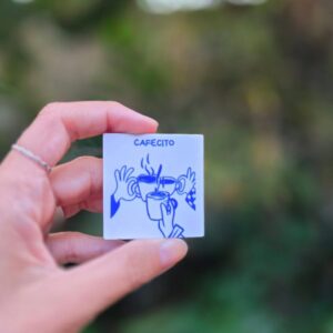 Azulejo Quadrado Mini com Imã 5×5 cm – Cafecito