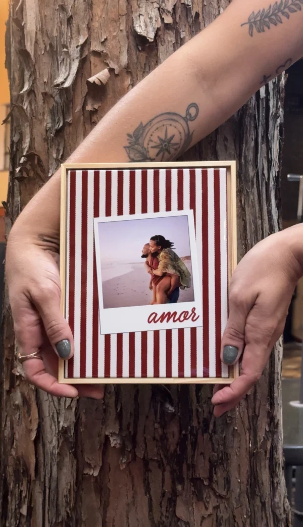 Azulejo personalizado 15x20 cm com foto: Listras – Amor