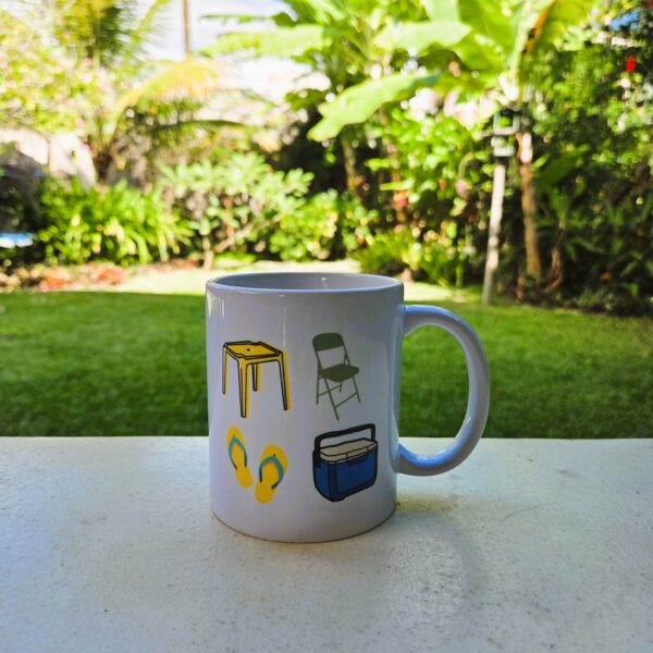 Caneca da linha Brasilidade no jardim